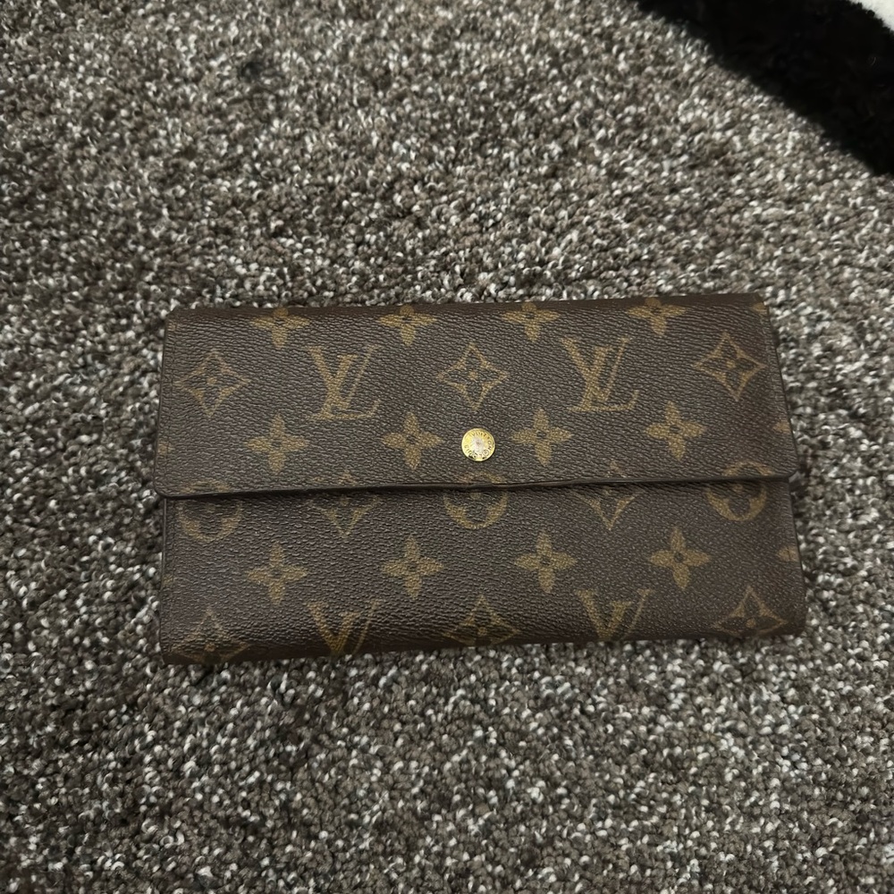 Louis Vuitton Wallet
